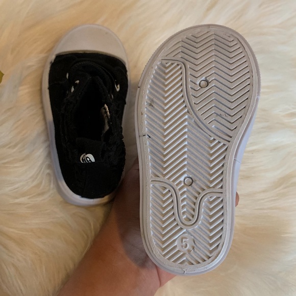 Black Toddler Hightops - Picture 5 of 5